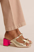 tacchi oro con slingback punta colorblock cut-out tacco largo.