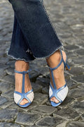 Décolleté Blu a Tacco a Spillo con Cinturino a T, Fibbia e Colorblock.