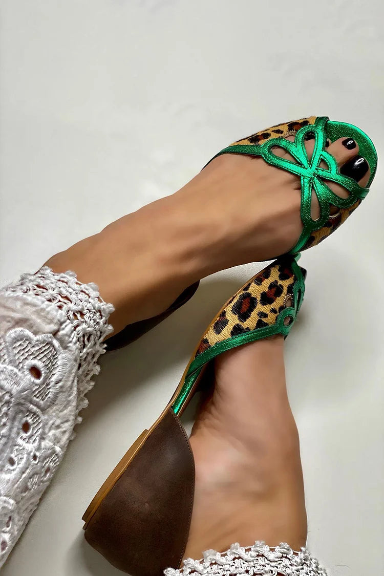 sandali verdi con stampa leopardata e cut-out colorblock.