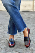 mocassini bordeaux con punta rotonda e patchwork colorblock.