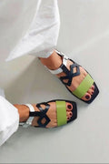 sandali neri colorblock con punta quadrata e cut-out.