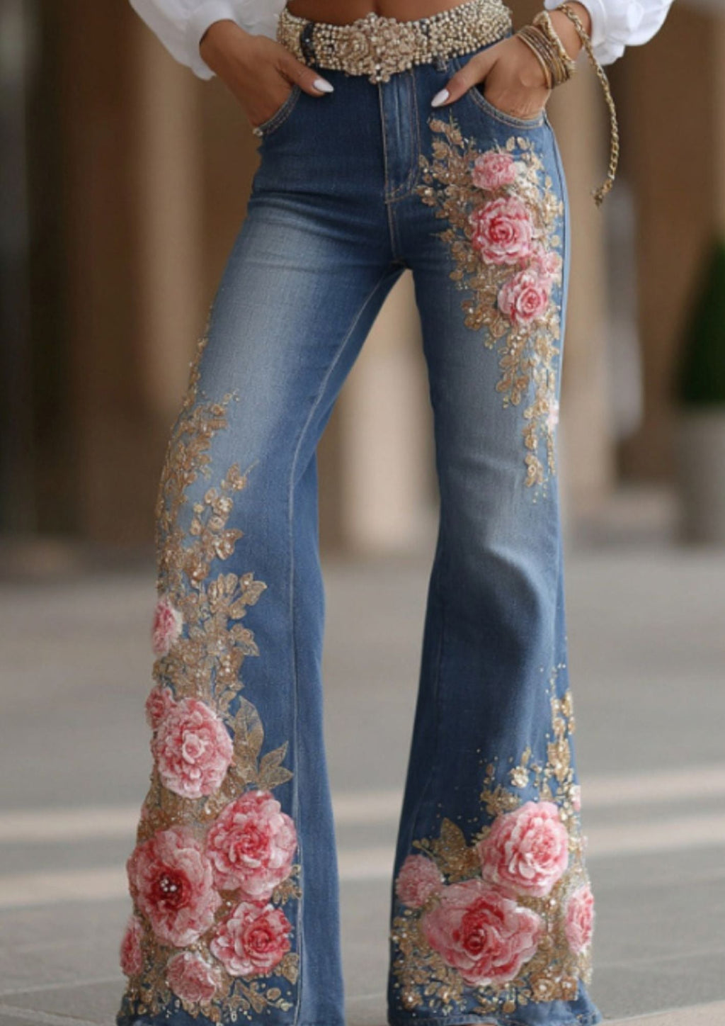 Claudia™ – Vaquero Bordado Floral