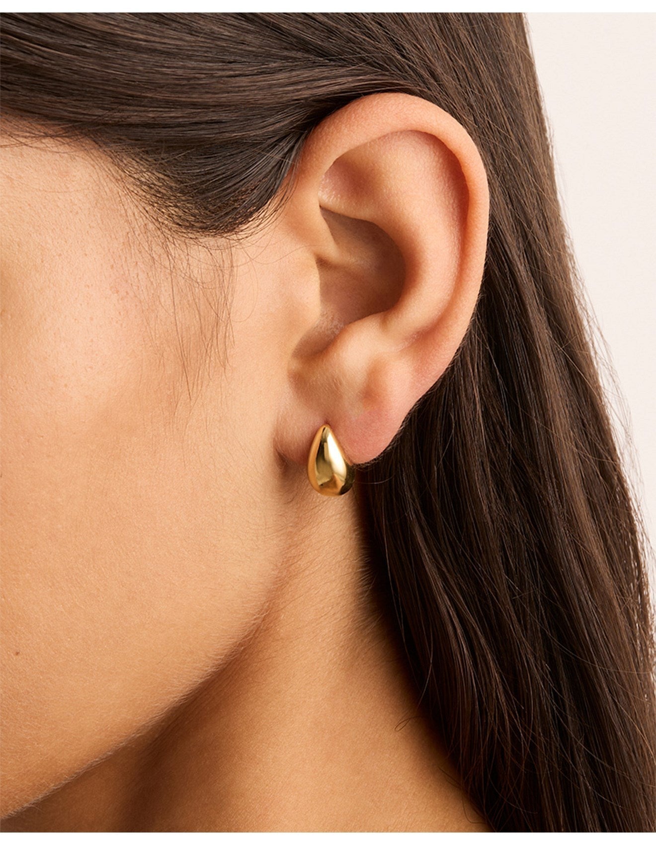 Noa™ – Pendientes Gota Dorada