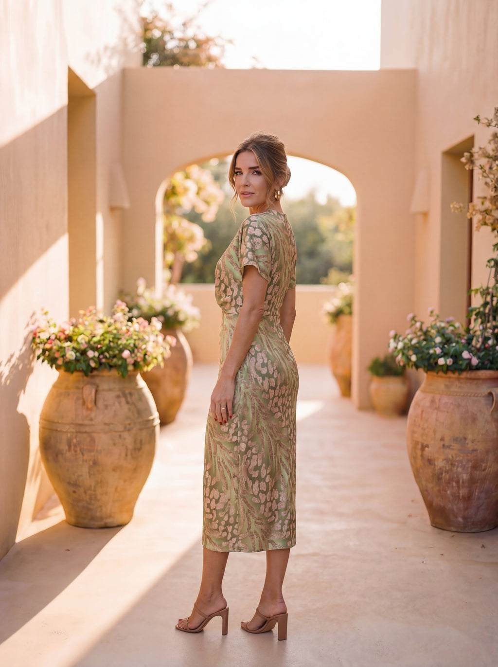 Martina™ – Vestido Cintura Elegante