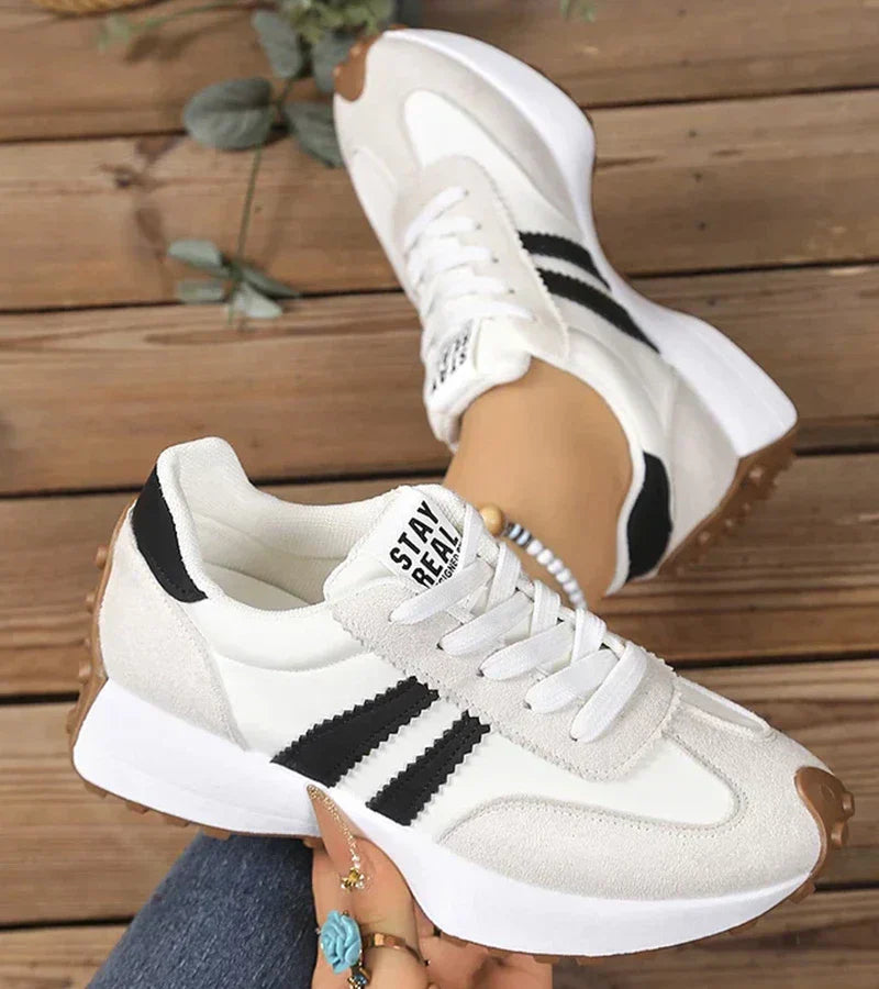 Martina™ – Zapatilla Retro