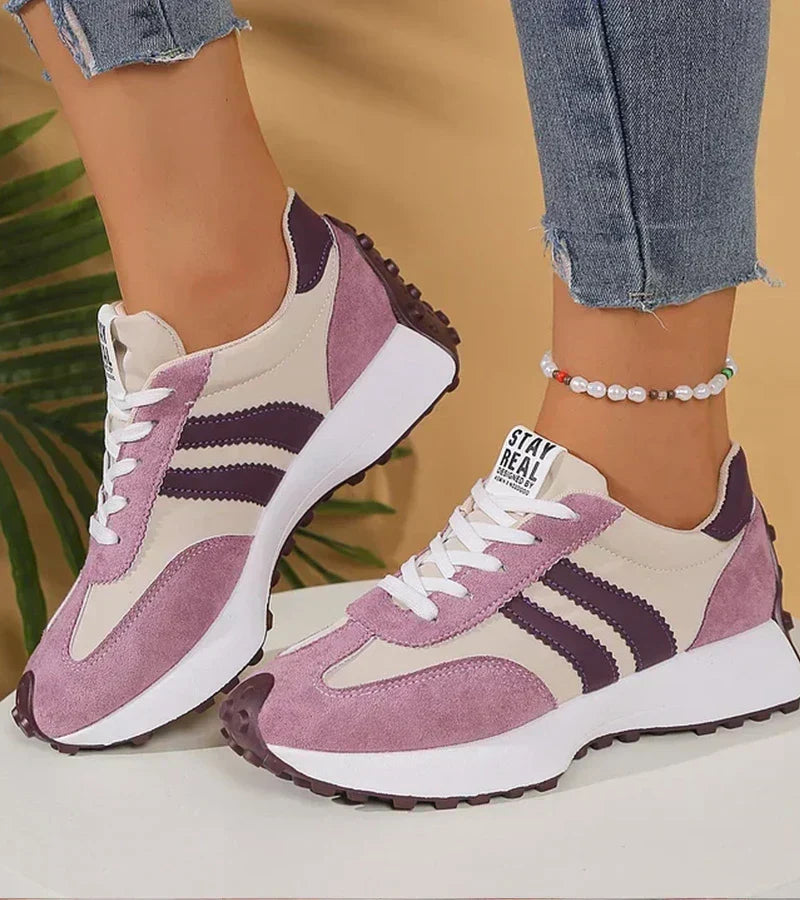 Martina™ – Zapatilla Retro