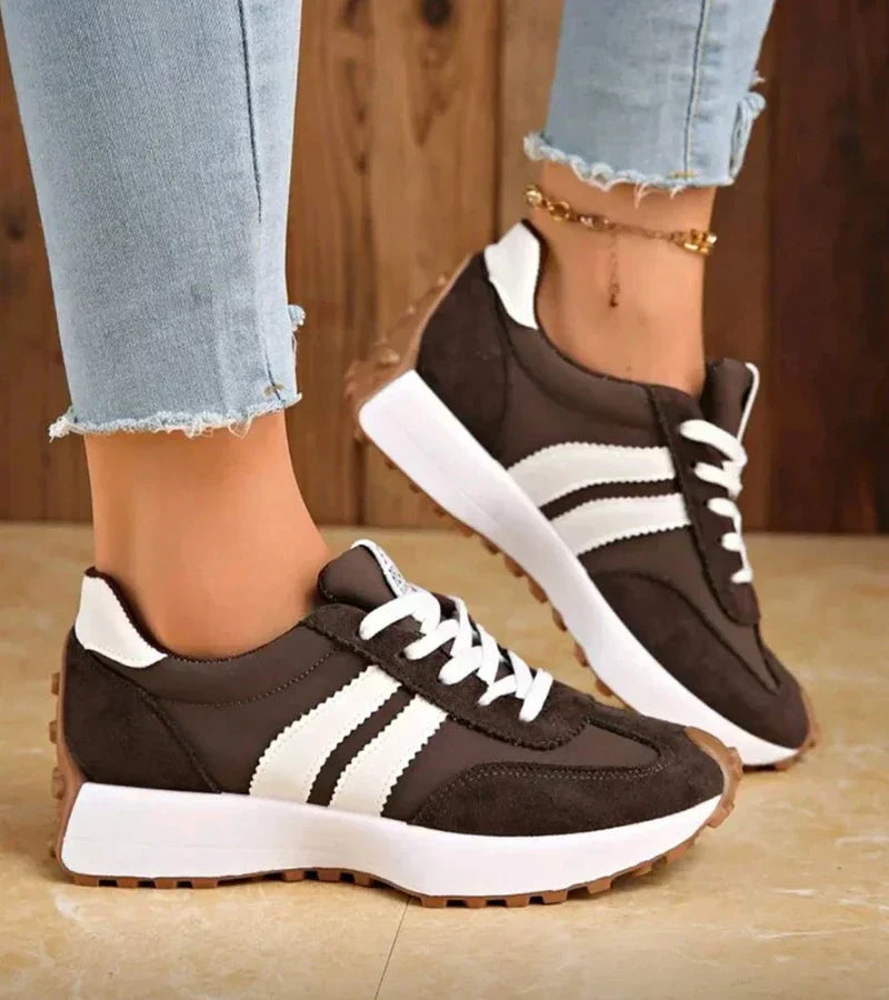 Martina™ – Zapatilla Retro