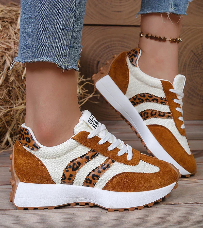 Martina™ – Zapatilla Retro