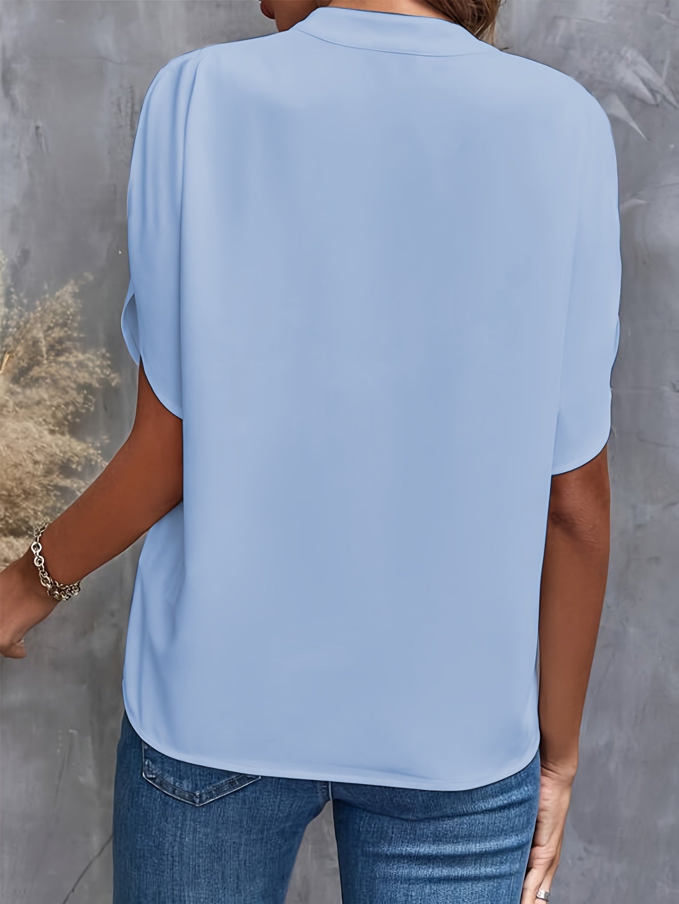 Mina™ – Blusa Minimal Fluida