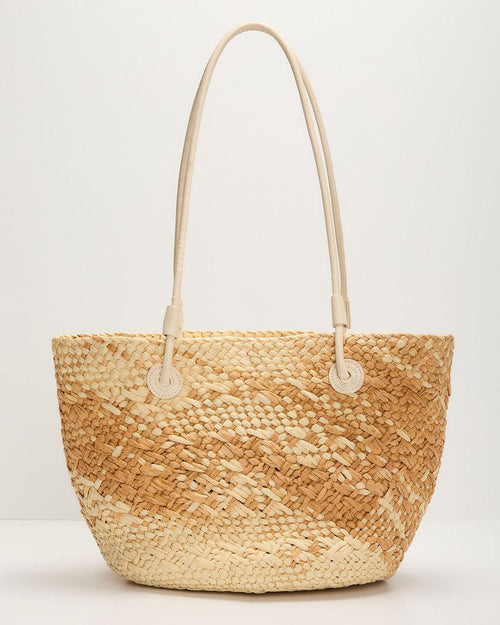 Ariana™ – Shopper Trenzado Resort