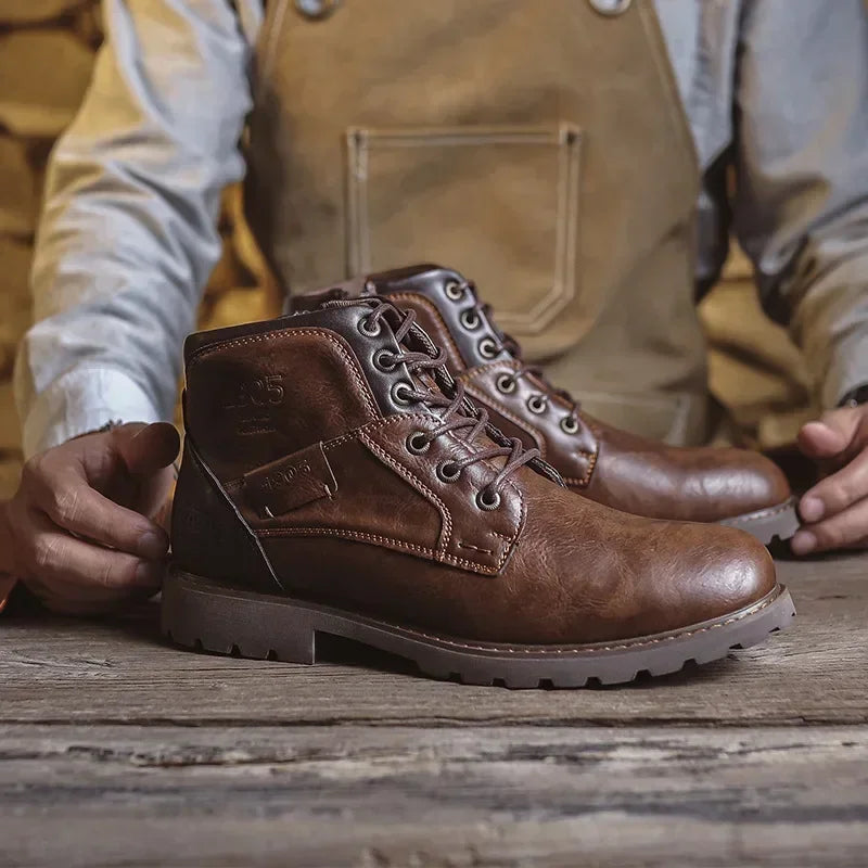 Iker™ – Bota Montaña Clásica