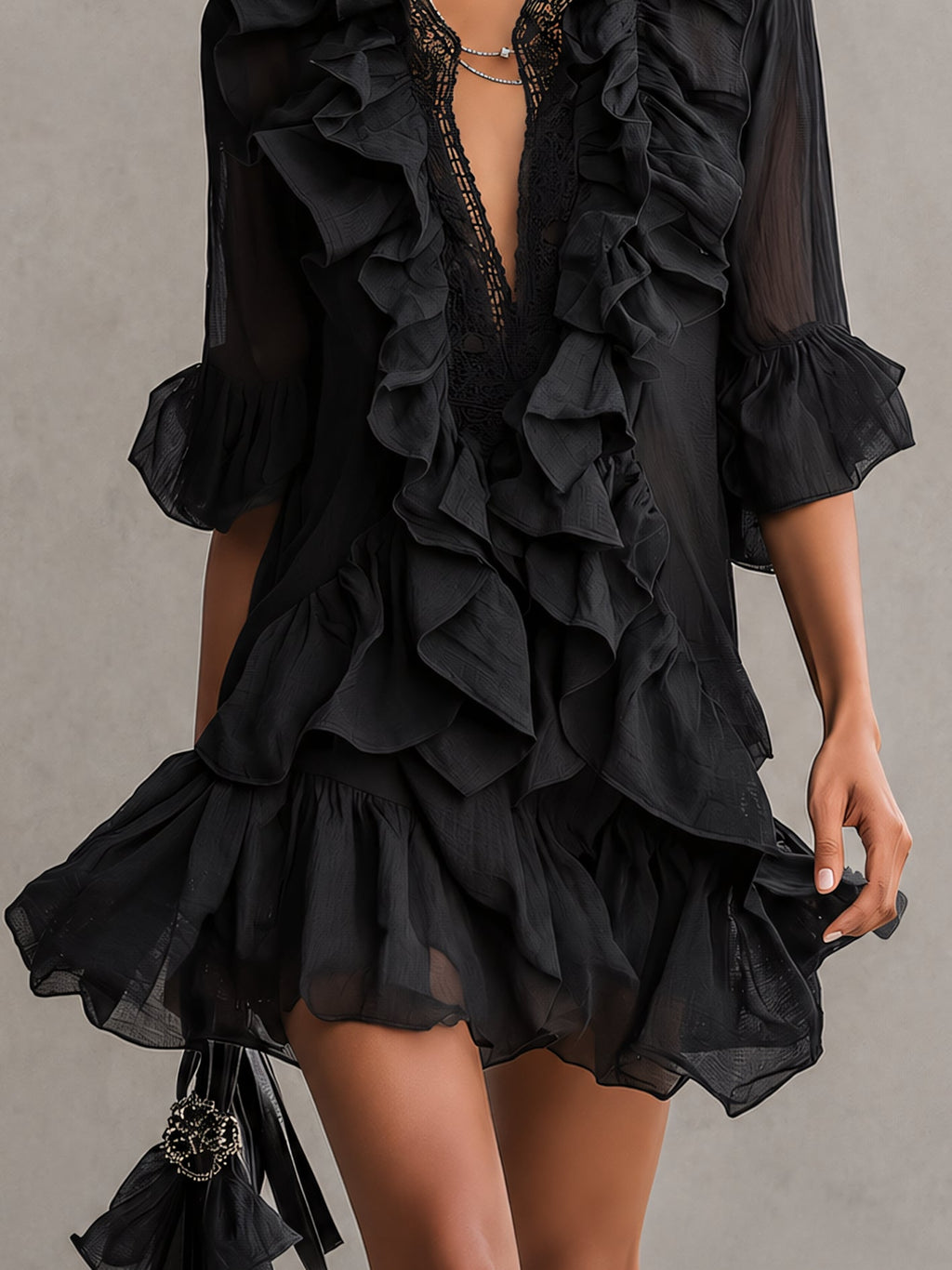 Anaïs | Mini Abito in Chiffon Nero con Volant