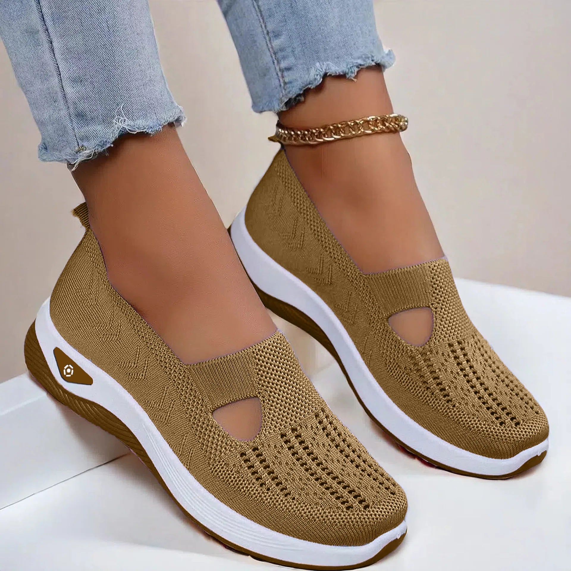 Clara™ – Slip-On Ligera Casual